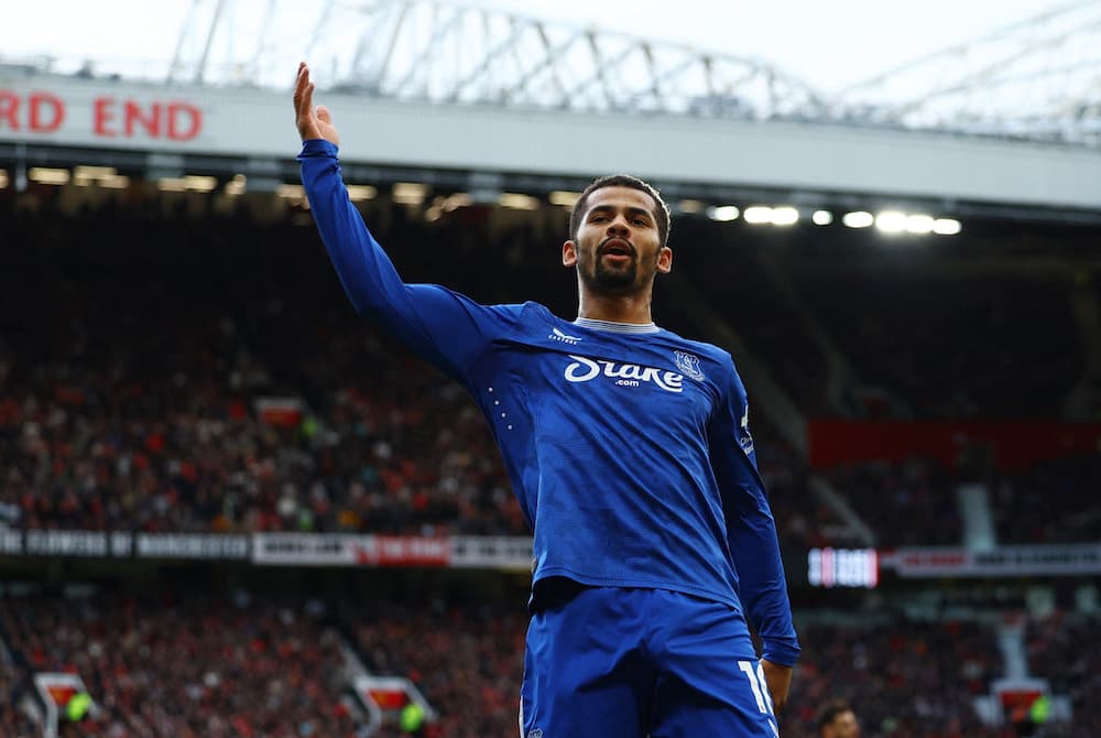 FPL Gameweek 21 differentials: Ndiaye, Paqueta + Savinho