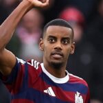 FPL notes: 'Ill' Isak, Howe on centre-backs + Odegaard absence 1