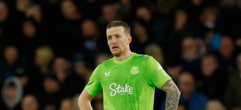 FPL notes: Pickford avoids ban, Huijsen bonus + Brentford's big chances