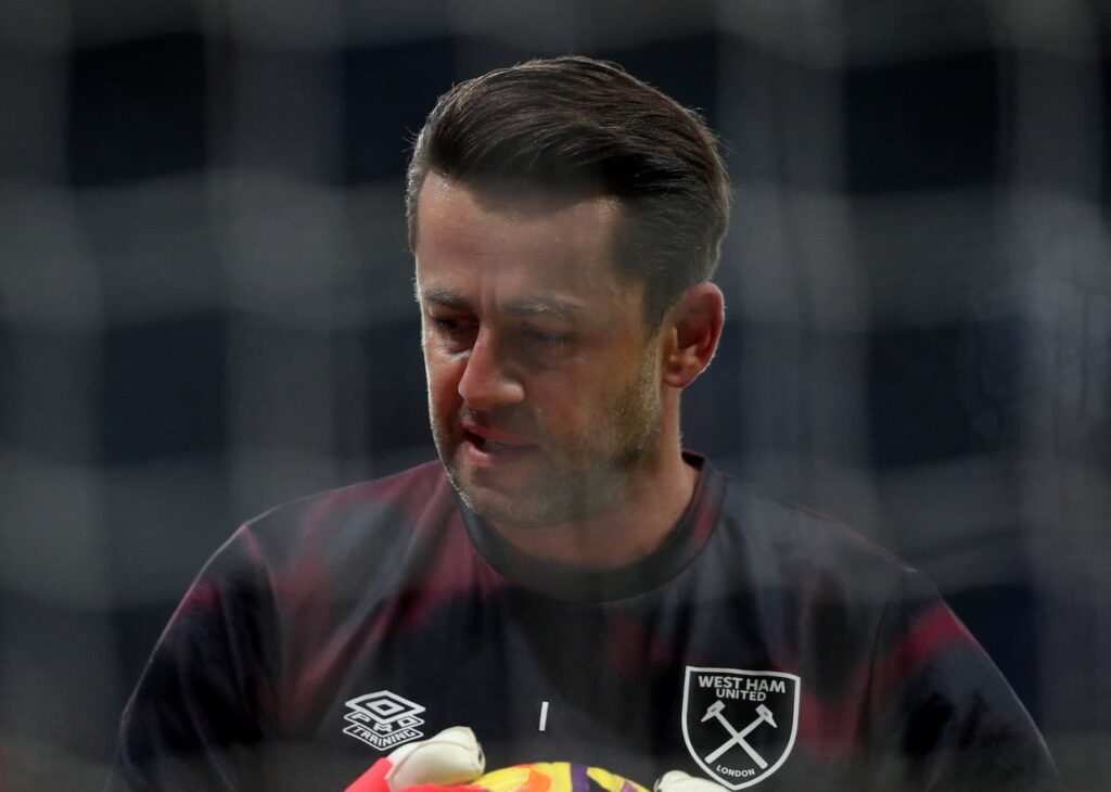 FPL notes: Why Fabianski was benched, Wan-Bissaka threat + Digne centre-back