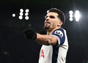 FPL Gameweek 30 differentials: Barnes, Trippier + Solanke