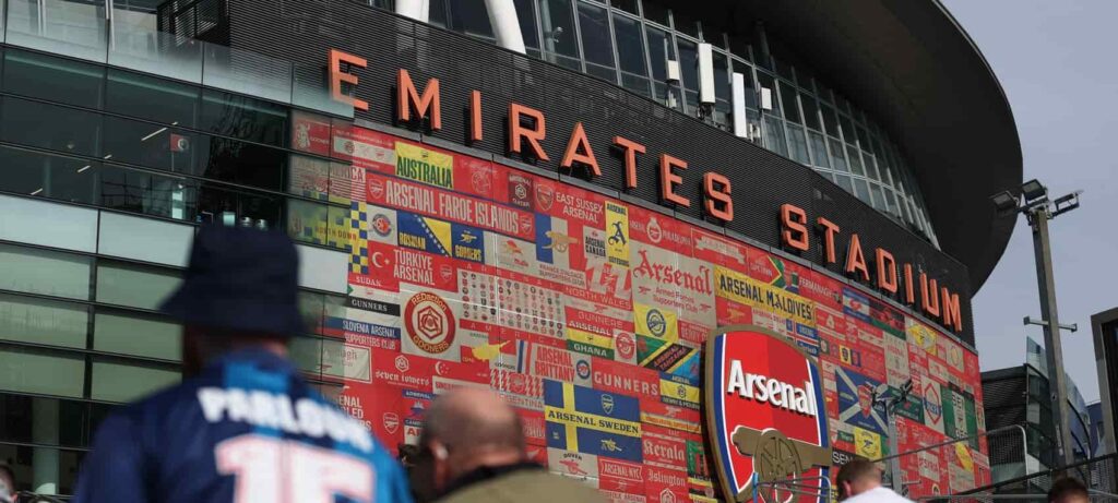 Arsenal v Brentford team news: Saka, Timber + Merino benched