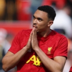 Liverpool v Spurs team news: Alexander-Arnold starts