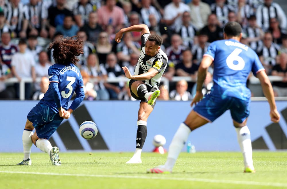 FPL notes: Murphy wing-back, Trippier injury, Chelsea + Forest falter