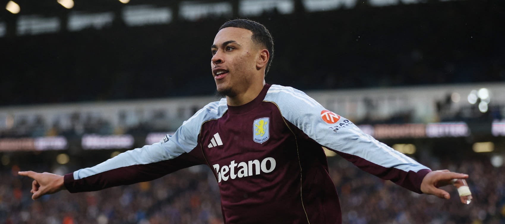 Buy, keep, sell? Transfer trends ahead of Gameweek 13 1 rotate