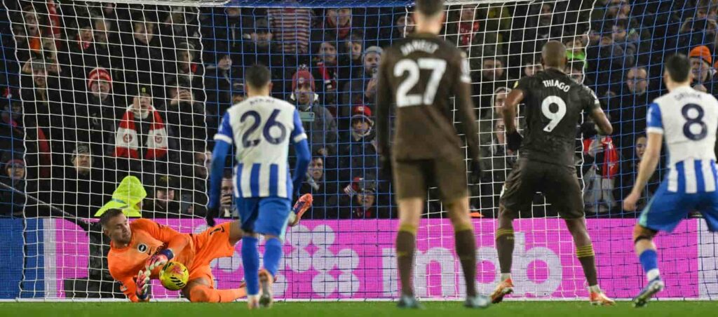 FPL notes: Andrews on Thiago’s pen miss + magic Minteh