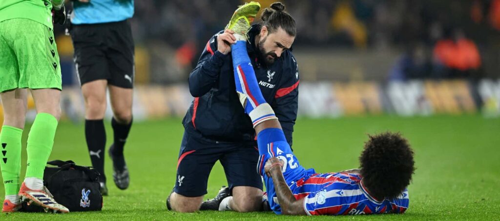 FPL notes: Richards injury, Mateta early sub + Munoz ban threat