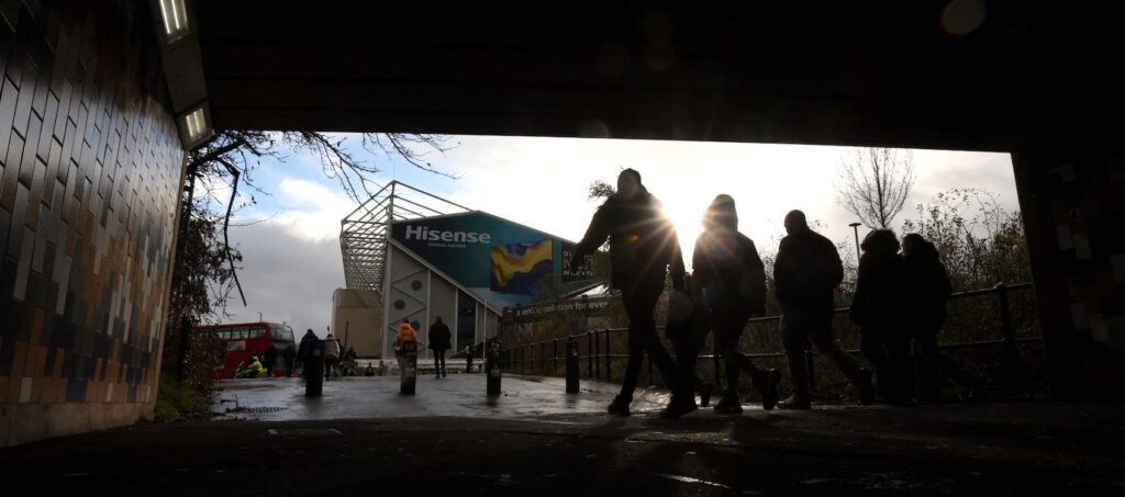 Leeds v Aston Villa team news: Tielemans starts, Calvert-Lewin a sub