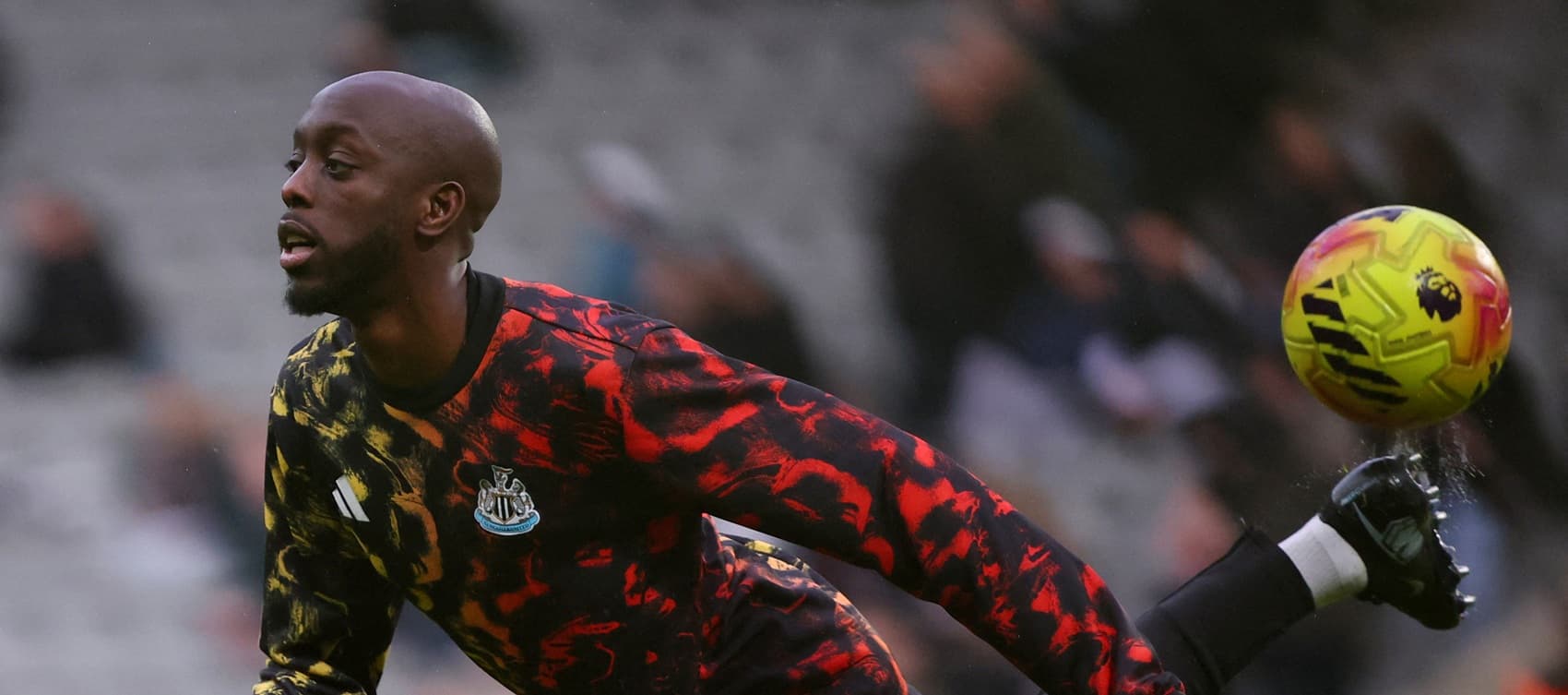 3pm team news: Thiago + Palmer start, Cherki recalled + Wissa a sub