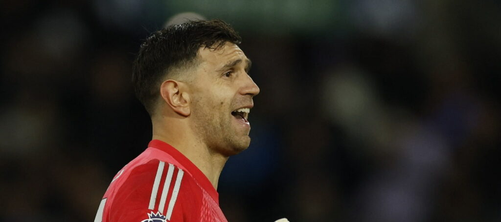 Martinez + Pau: Aston Villa injury latest for FPL Gameweek 16