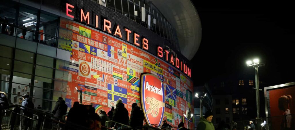 Tues team news: Timber starts, Woltemade + Pedro subs, no Keane, Calafiori or Rice