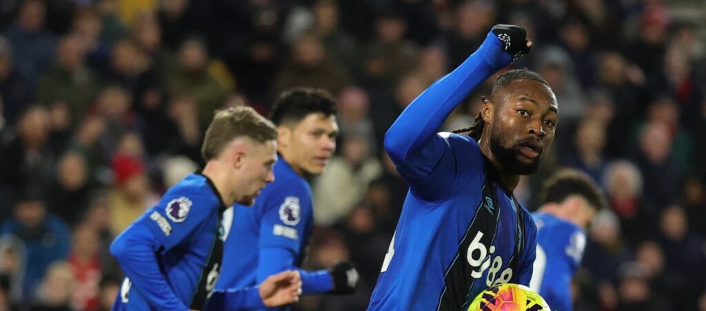 What should FPL managers do with Semenyo?