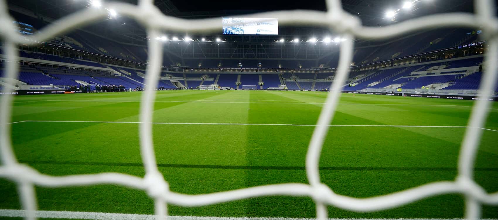 Everton v Leeds team news: Ndiaye starts, Branthwaite a sub