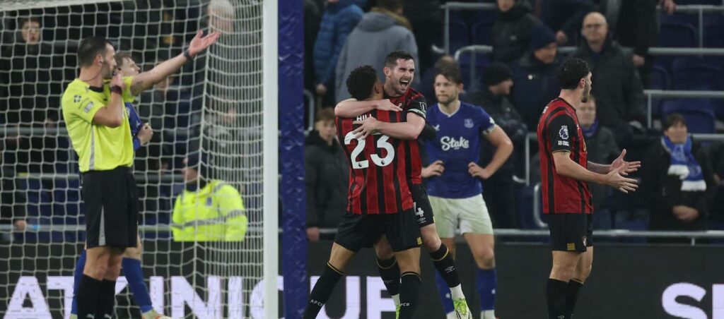 FPL notes: Iraola on Rayan, Hill superb + Ndiaye pen