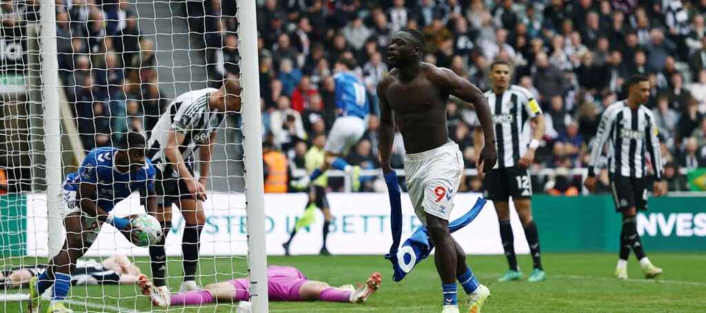 FPL notes: Gordon again, Hall’s creativity + Brobbey “getting better”