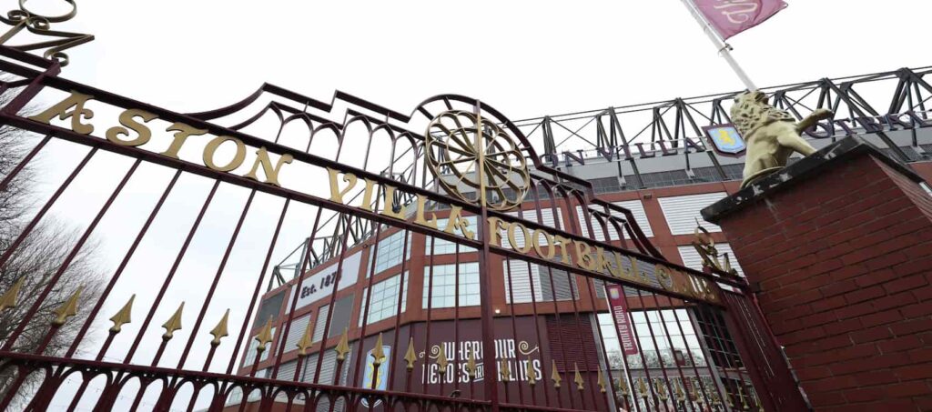 Villa v West Ham/Spurs v Forest team news: Cash, Richarlison + Solanke start