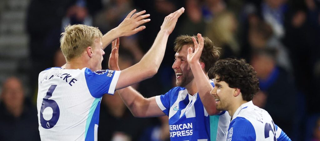 FPL Double Gameweek 33: Chip usage + template squads