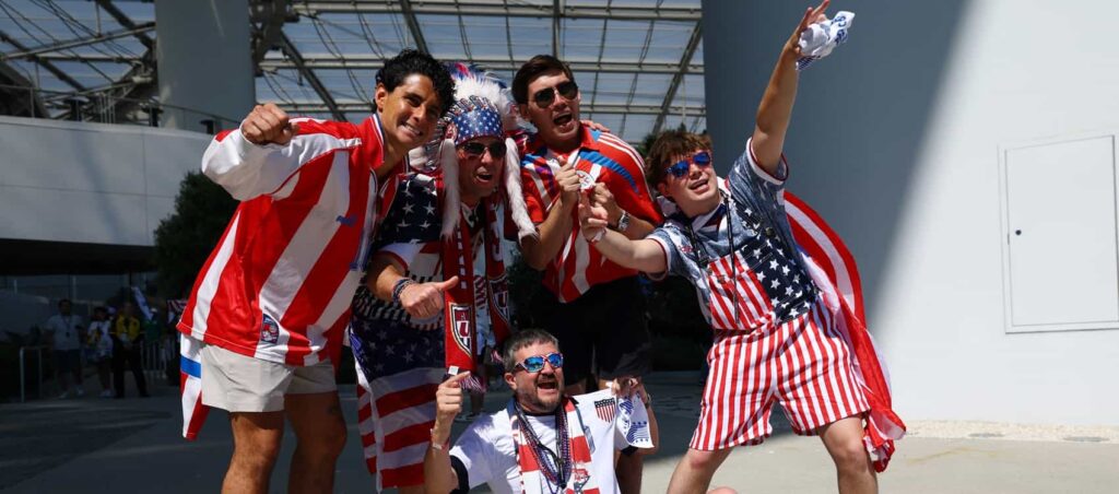USA v Paraguay team news: Pulisic and Robinson start