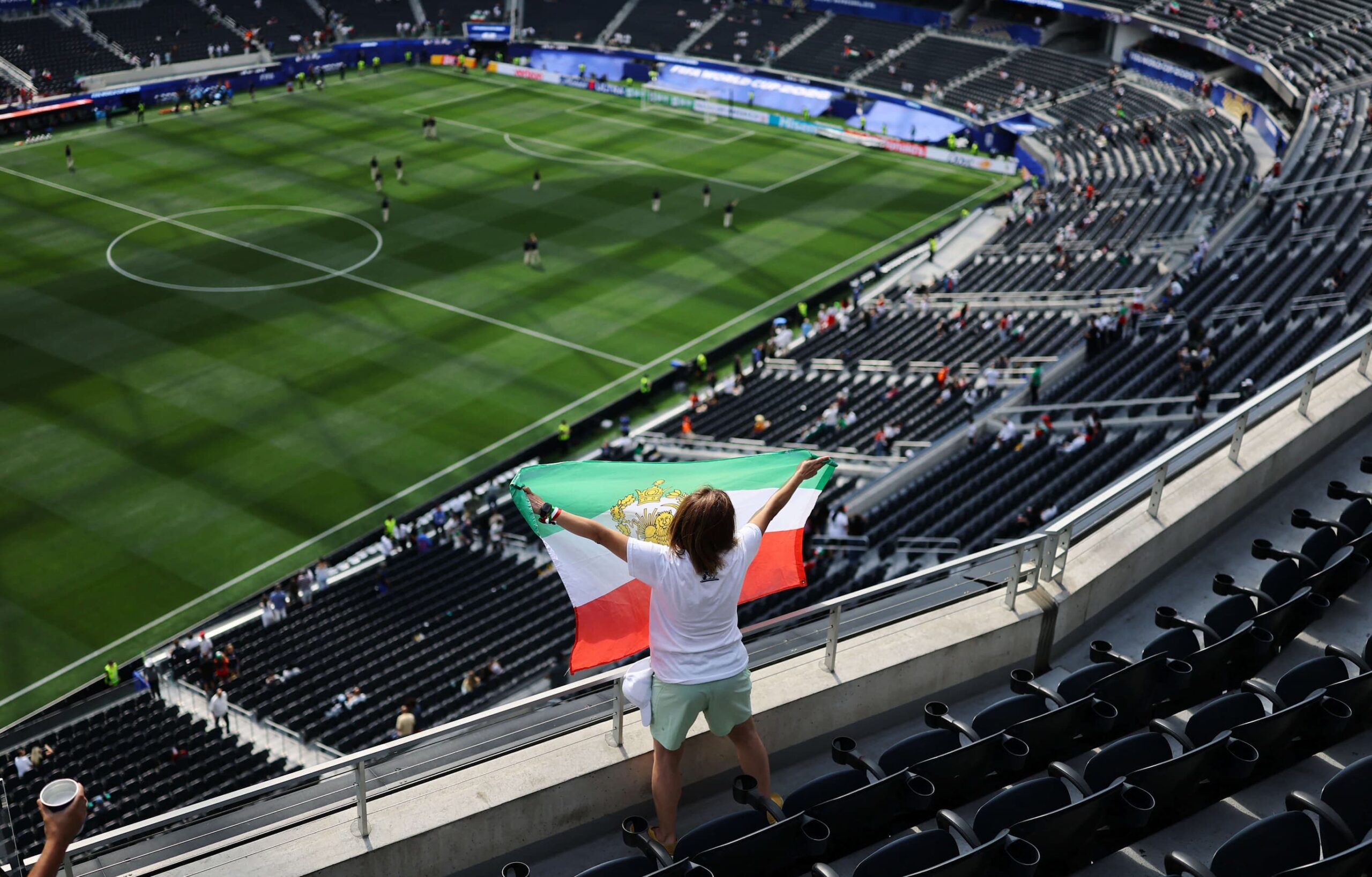 Iran v New Zealand team news: Wood and Taremi start