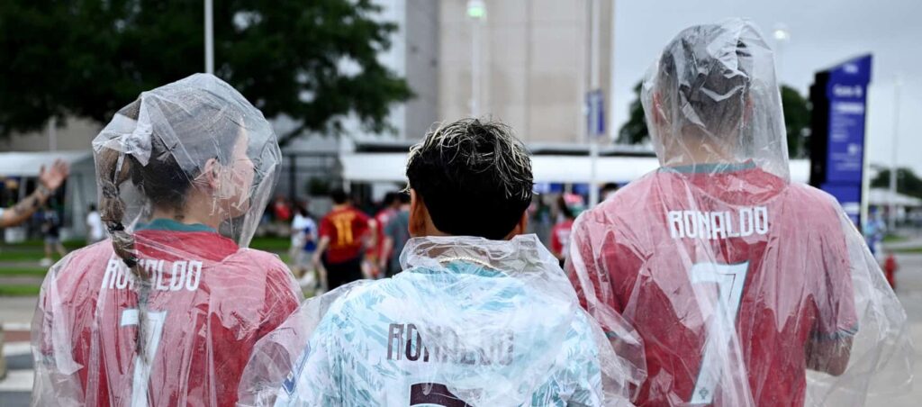 Portugal v DR Congo team news: Dias not fit, Inacio a sub
