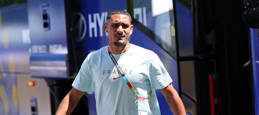 Can Lacroix offer clean sheets + DefCon at Chelsea?