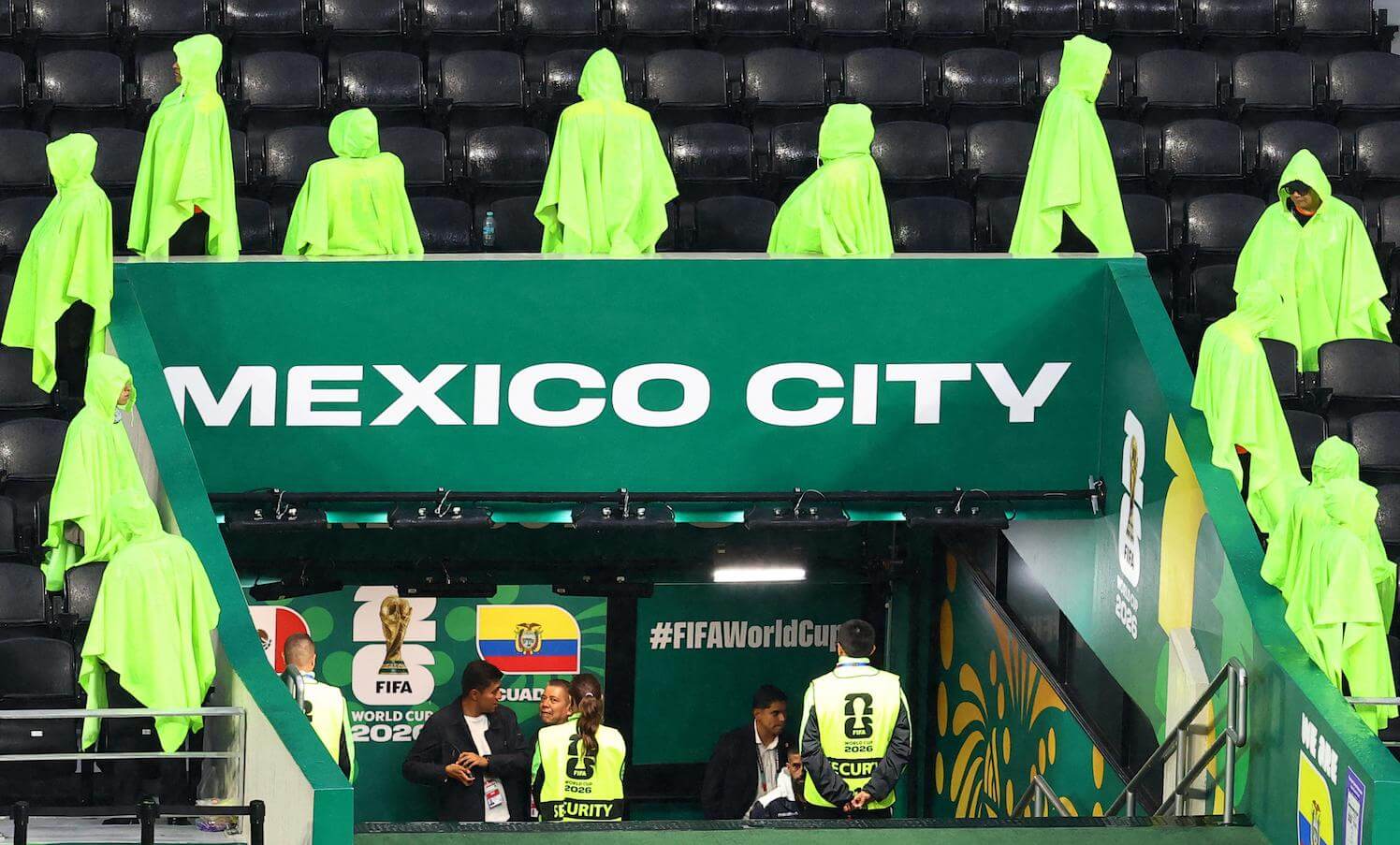 Mexico v Ecuador team news: Jimenez + Angulo start