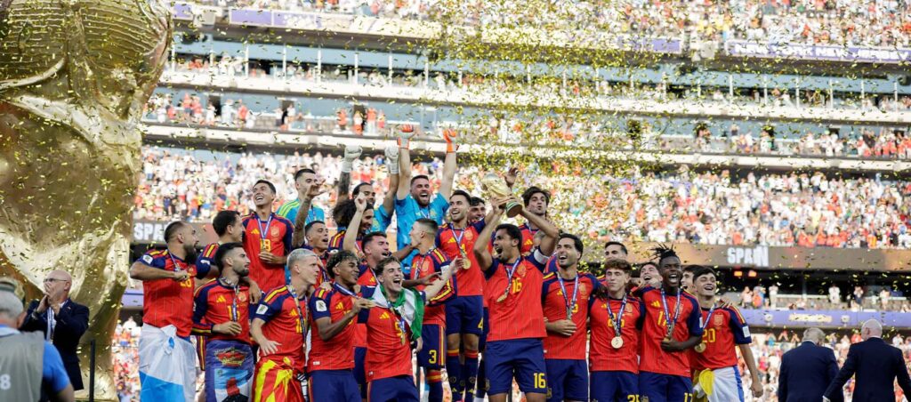World Cup Fantasy: Spain win, Enzo red, Martinez + Romero injuries