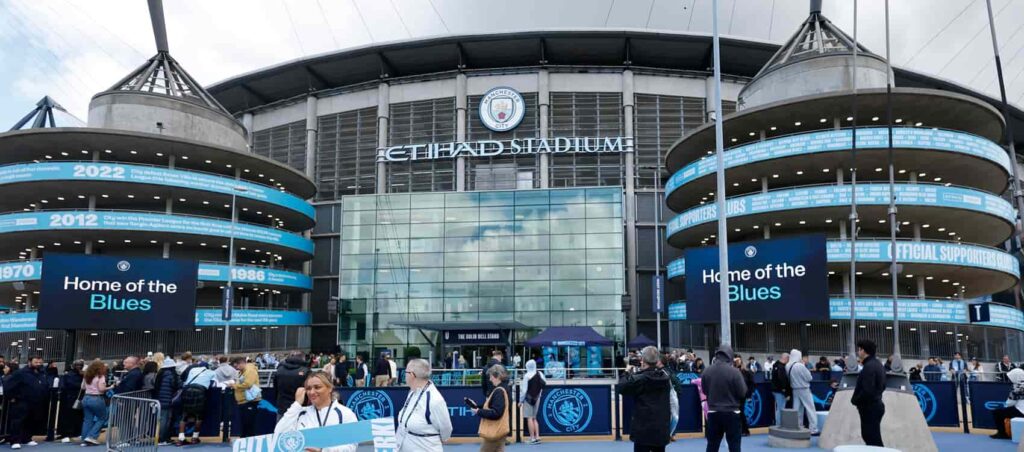 3pm team news: Foden a sub, O’Reilly injured in warm-up