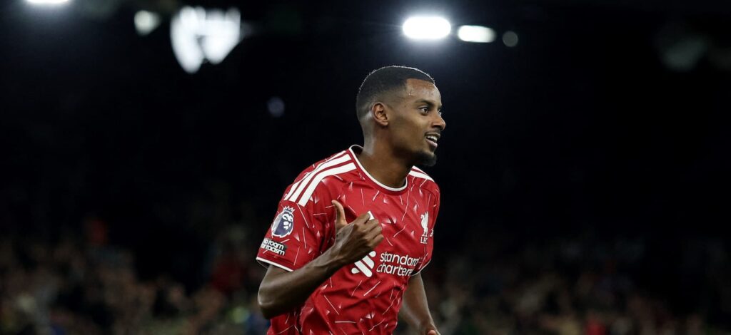 FPL notes: Isak brace, Iraola on Gakpo + Barcola debut